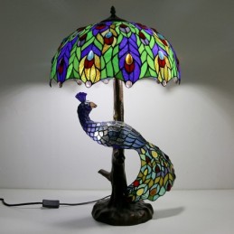 Tiffany-stil bordlampe med...