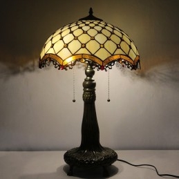 16 tommer Tiffany-lampe...